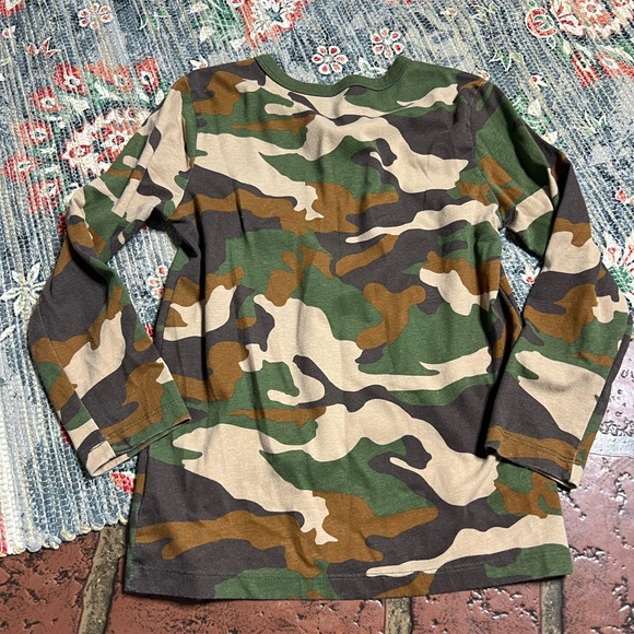 Wonder Nation camouflage long sleeve tee - Picture 3 of 3